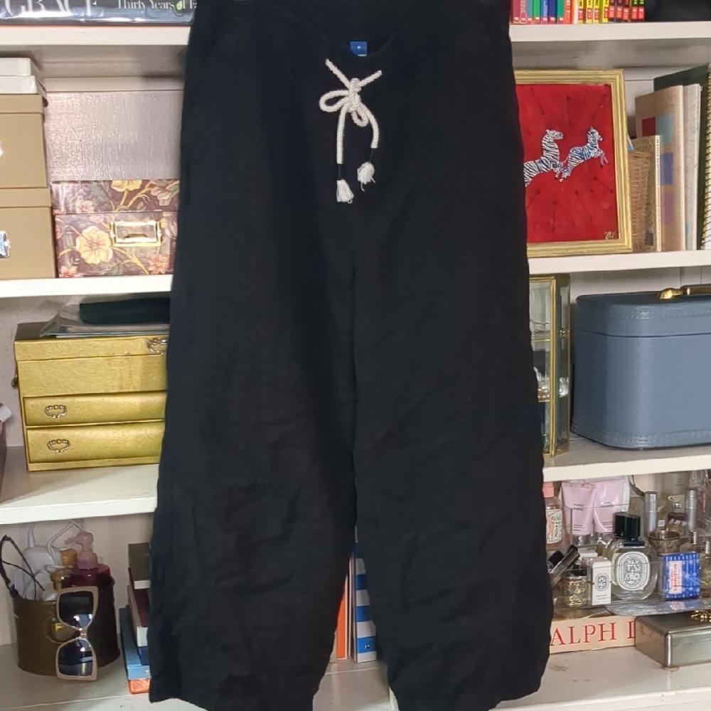 Old Navy Black Pull On Gauze Wide Leg Cropped Pants with Drawstring Size Medium